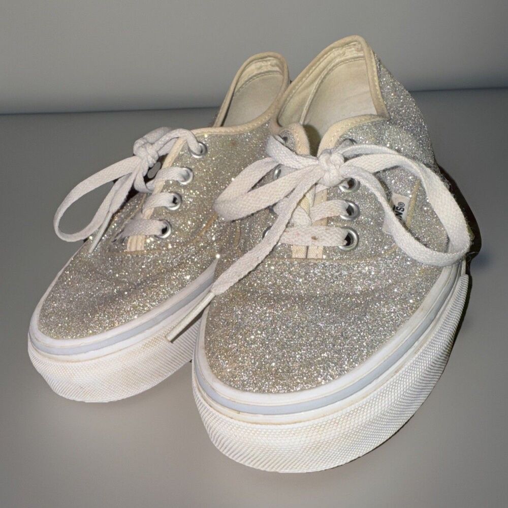 Vans Womens 7 Silver Glitter Low Top Lace Up Canvas Skate Shoes
